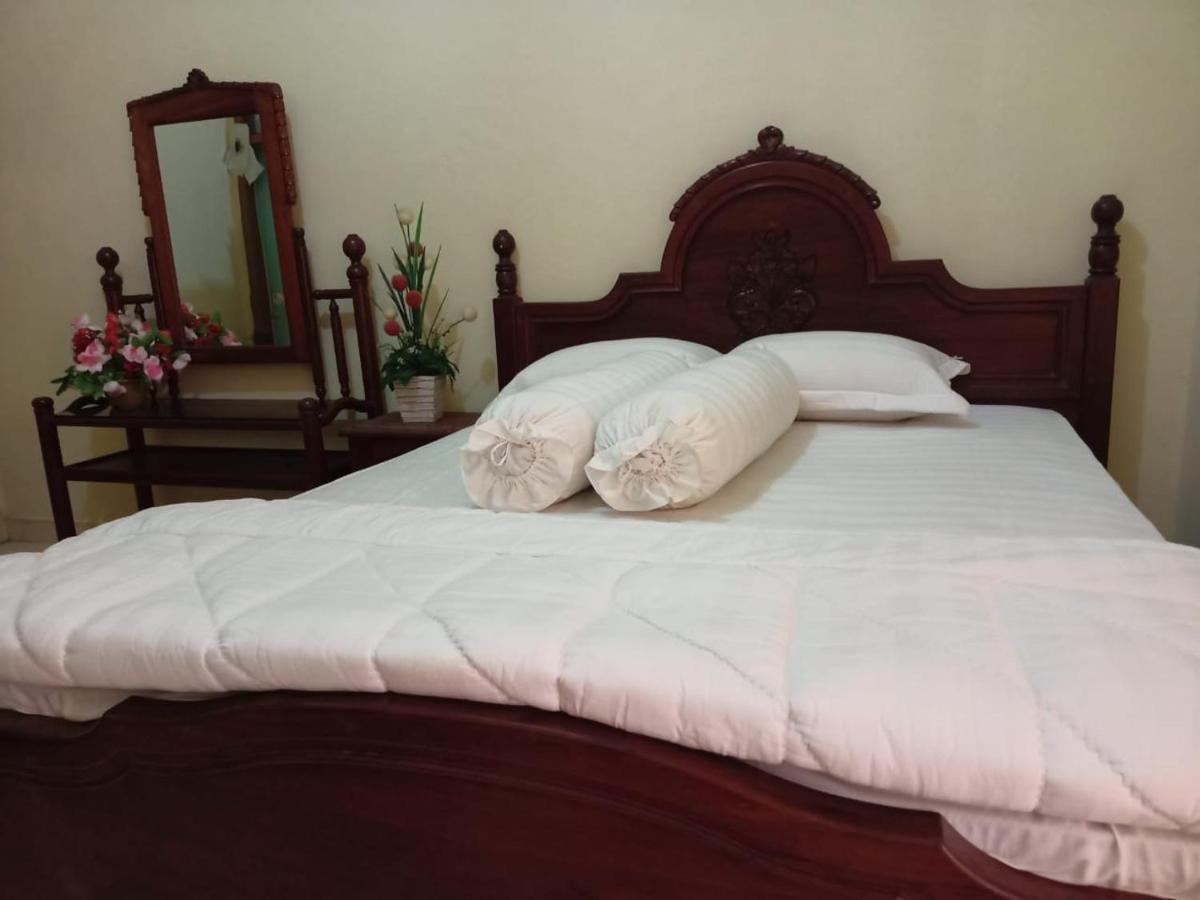 Fermana Homestay Painan Exterior photo